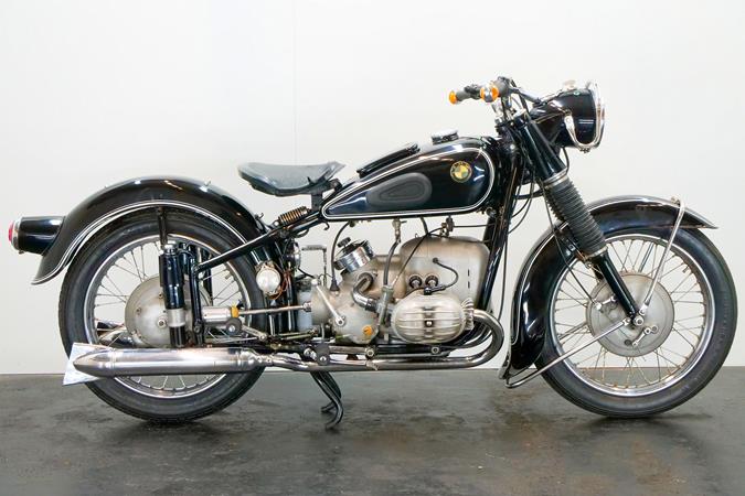BMW R67/2 c.1953 600cc 2 cyl ohv