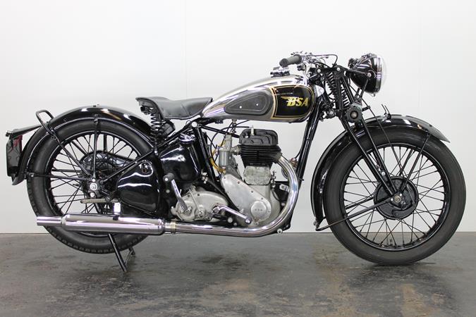 BSA M20 1944 500cc 1 cyl sv