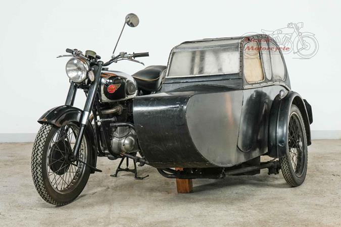 BSA A10 Golden Flash 1951 650cc 2 cyl ohv Combination